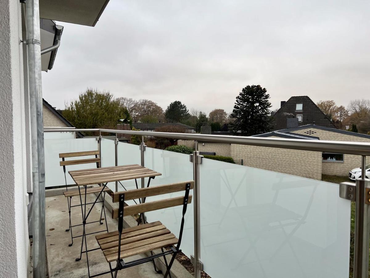 Gemuetliche Apartments Direkt An Der Grenze Von Hamburg ノルダーシュテット エクステリア 写真