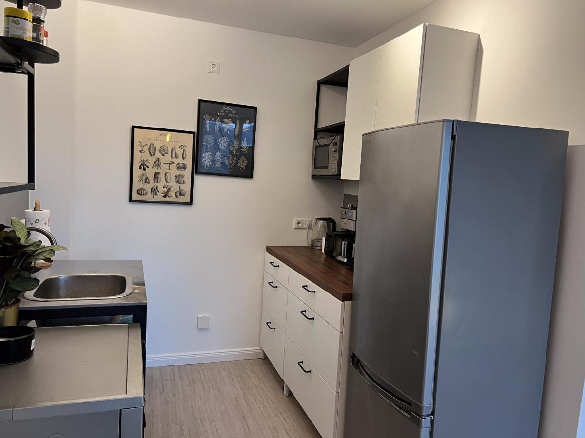 Gemuetliche Apartments Direkt An Der Grenze Von Hamburg ノルダーシュテット エクステリア 写真