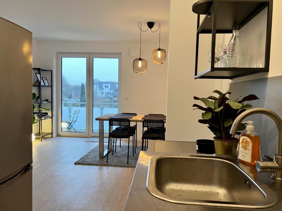 Gemuetliche Apartments Direkt An Der Grenze Von Hamburg ノルダーシュテット エクステリア 写真